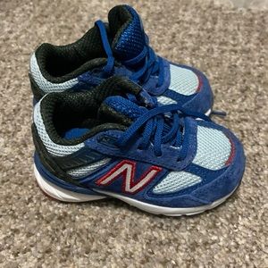 New balance shoes